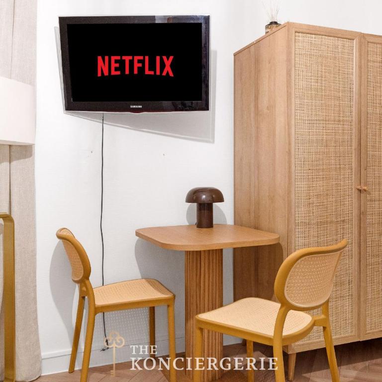 Cosy studio dans le Marais - Apartment - 11