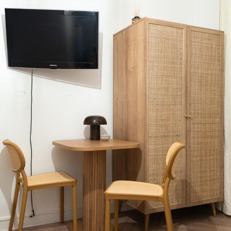 Cosy studio dans le Marais - Apartment - 16