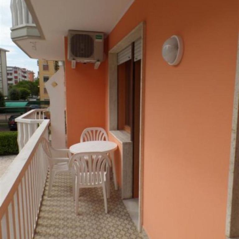 Cozy flat just 100 m from the golden beach - Appartamento - 1