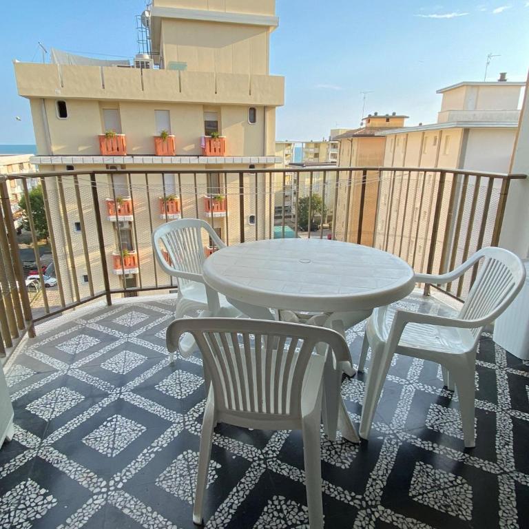 Coastal getaway with parking in Bibione - Appartamento - 1