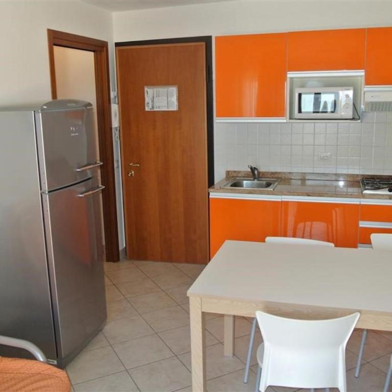 Cozy flat 80m from the beach - Apartment - 2