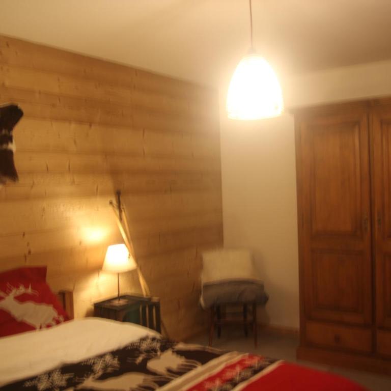 Chalet Eterlou - Appartement avec Vue sur la Montagne - 14