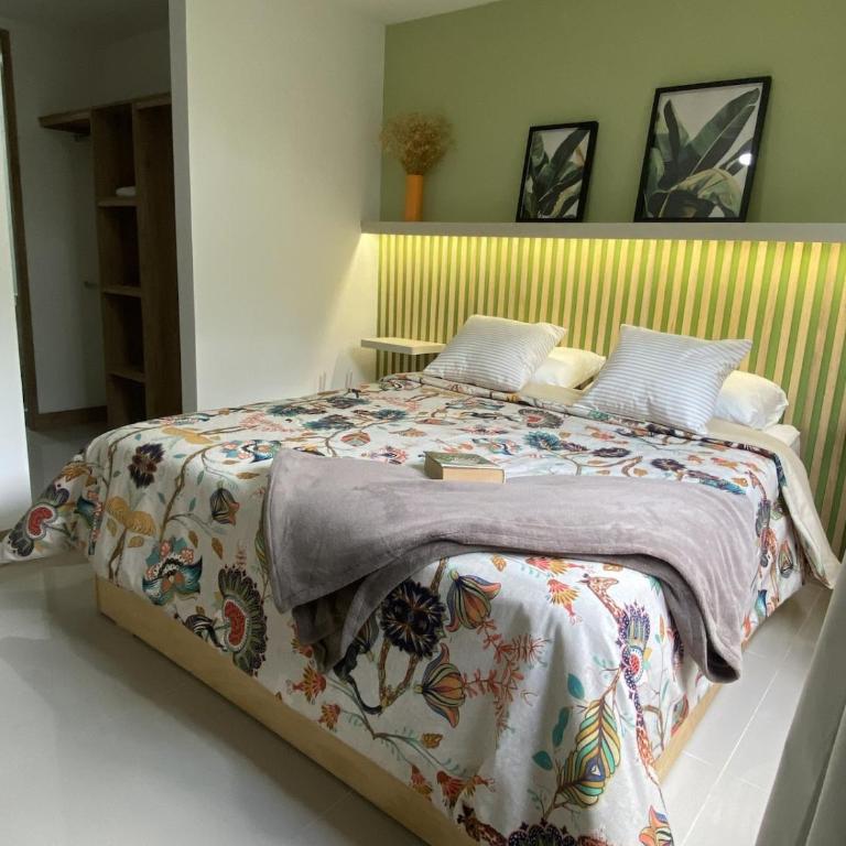 Your home in Medellín , 2 Bedrooms, La Floresta - Apartamento de 2 dormitorios con balcón - 7