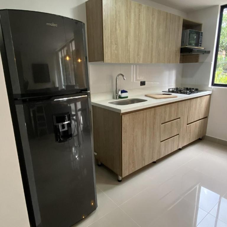 Your home in Medellín , 2 Bedrooms, La Floresta - Apartamento de 2 dormitorios con balcón - 15