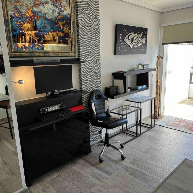 Best Location Plaza del Charco, Pool and Views and strong Wi-Fi - Apartamento de 1 dormitorio - 75