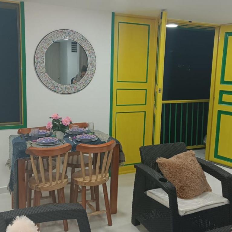 apartamento vacacional yel - Three-Bedroom Apartment - 26