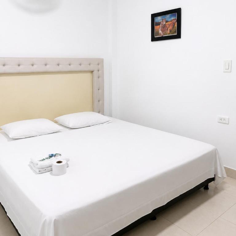 Casa Hotel Ortiz - Habitación Deluxe con cama extragrande - 2