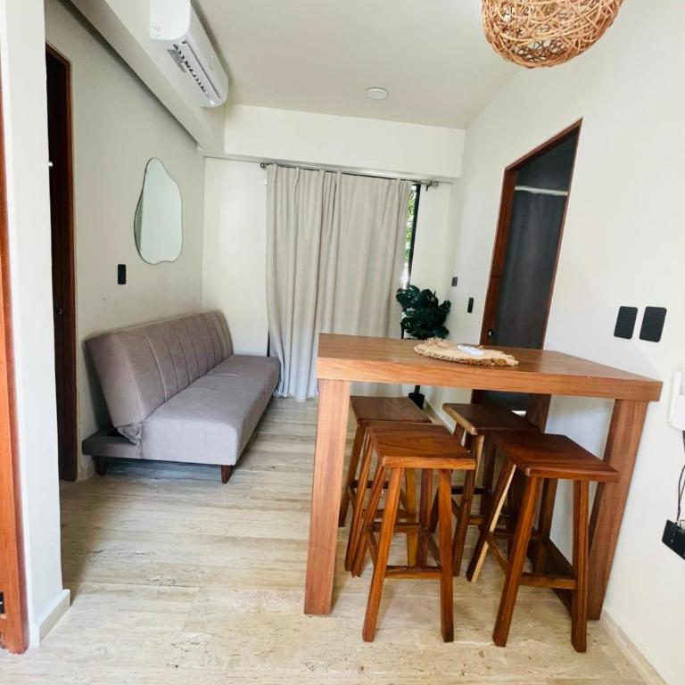 2 BR Condo with jacuzzi in La Veleta - Apartamento de 2 dormitorios - 10
