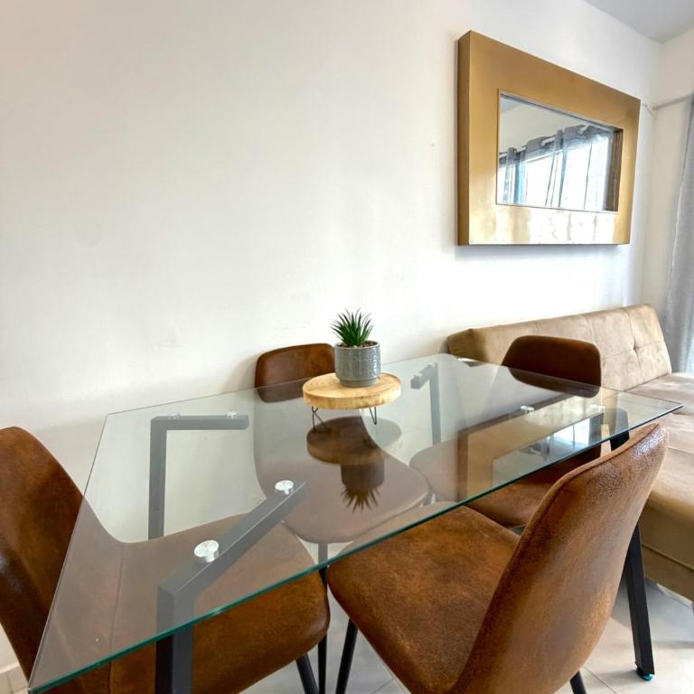 Apartamento Vacacional cerca del Mar y centro histórico - Three-Bedroom Apartment - 18