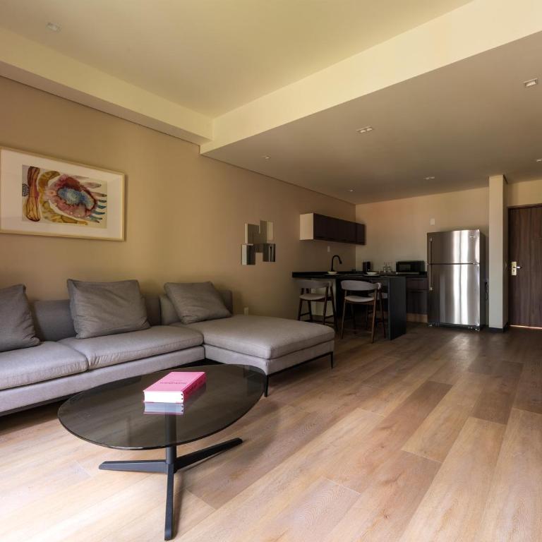 Casa Tokio - Estudio Superior - 8
