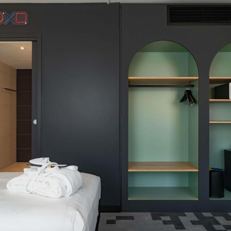 ibis Styles Béziers Centre - Chambre Lits Jumeaux Standard avec Canapé - 5