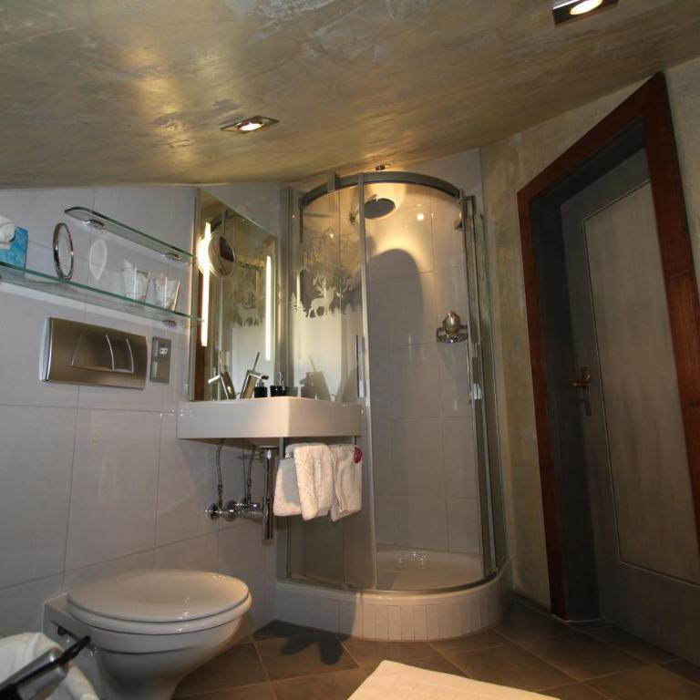 Romantische 5-Sterne- Ferienwohnungen - Apartment with Balcony - 3