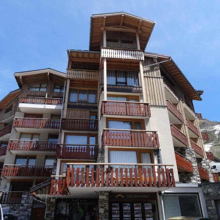 Résidence Le Rosset - Studio 4 personnes à Tignes proche des commerces, des pistes et de l'agence CIS dans le quartier du Rosset.Grand studio de 28m², MAE-2111 - Studio - 16