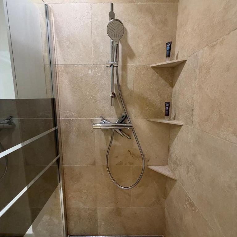 3-bedroom apartment - garden - private pool - Appartement 3 Chambres - 12