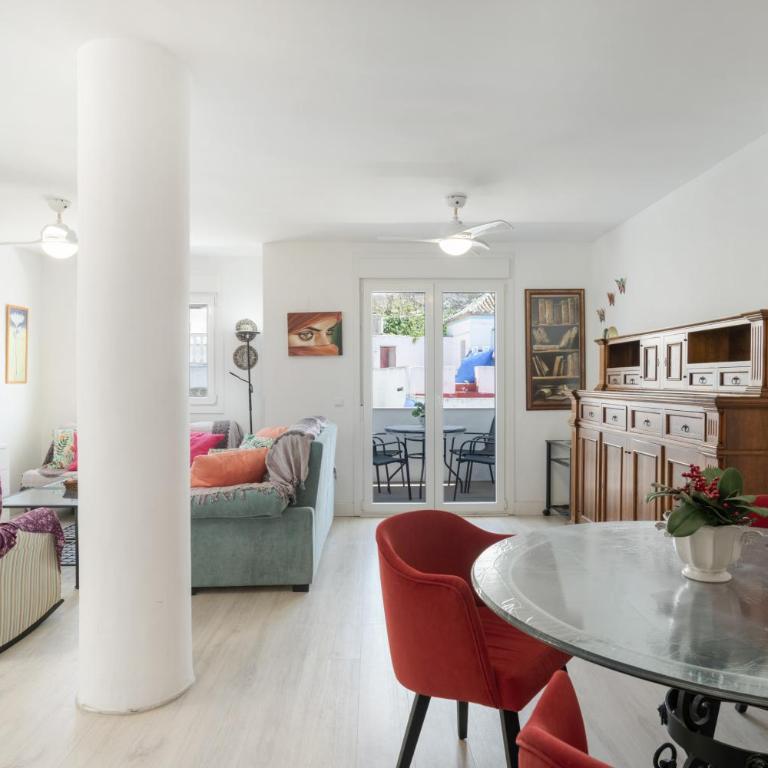Apartamento Carril de la fuente - Two-Bedroom Deluxe Apartment with Balcony - 5