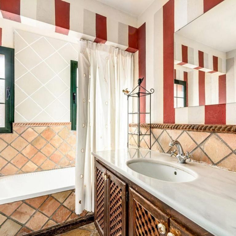 Habitación en Marbella - Villa avec Piscine Privée - 18