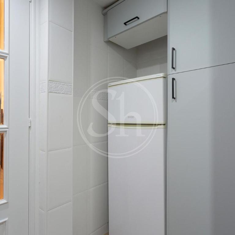Modern Urban Stay near Barcelona Sants Station - Apartamento de 2 dormitorios - 11