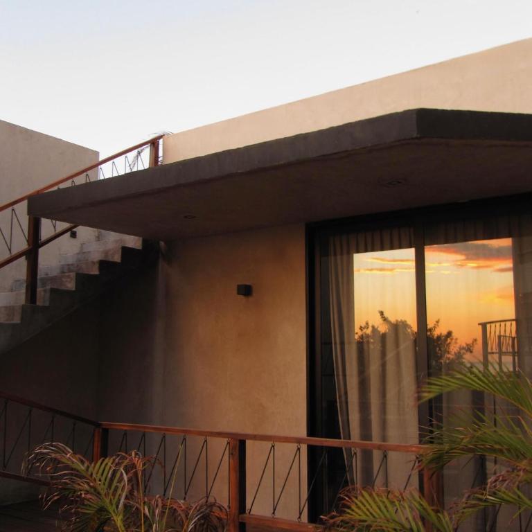 Hotel Amadeo - King Suite with Sea View - 2