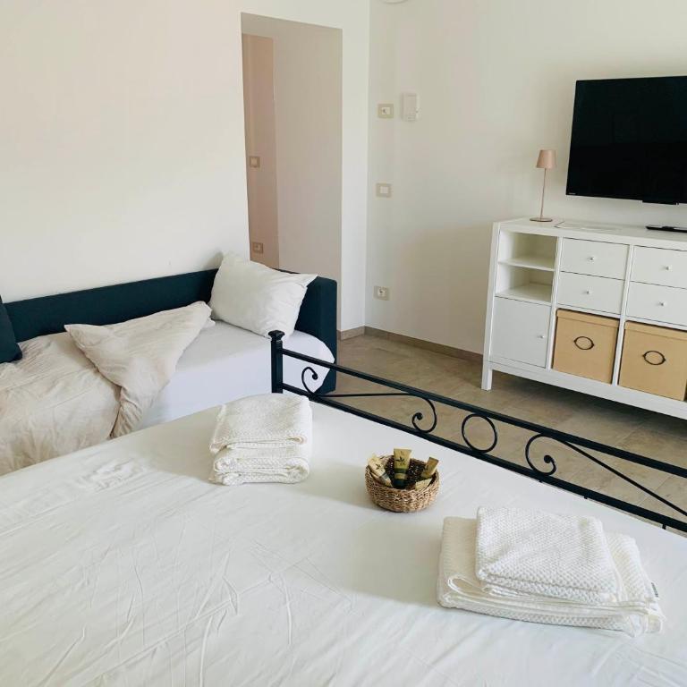 Vicolo Fiori, appena ristrutturata, centralissima e ad un passo dal lago! - Appartamento con 1 Camera da Letto - 19