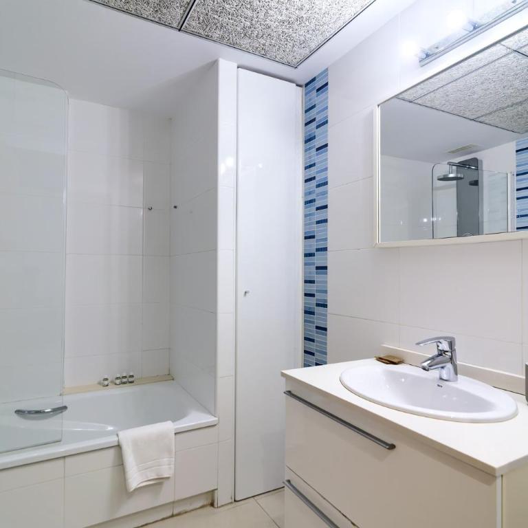 Sabbia Valencia Apartment - Deluxe Apartment - 12