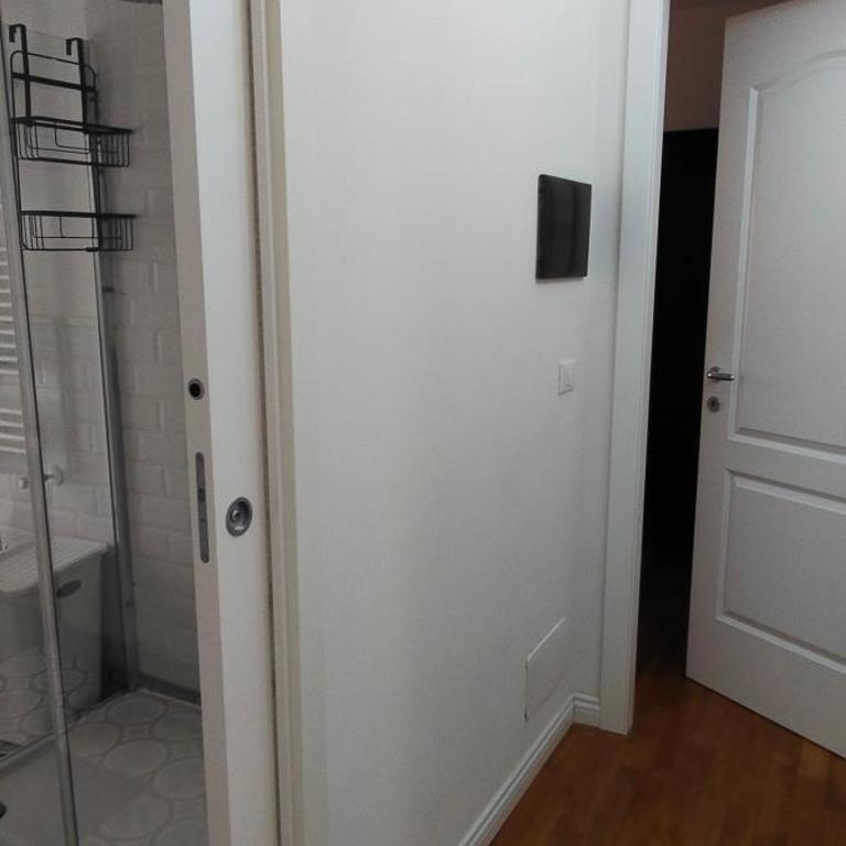 Casa Renova, intero appartamento, 2 camere, max 4 ospiti, Trieste zona storica - Appartamento con 1 Camera da Letto - 56