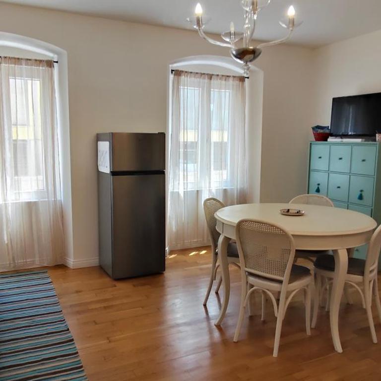 Casa Renova, intero appartamento, 2 camere, max 4 ospiti, Trieste zona storica - Appartamento con 1 Camera da Letto - 57