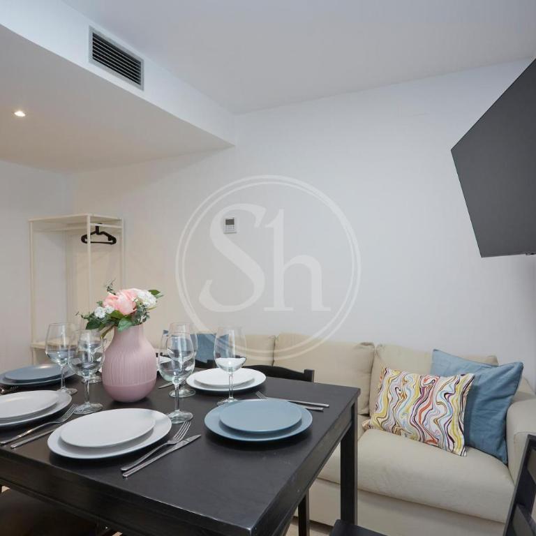 Bright Barcelona Apartment Near Glòries - Apartamento de 3 dormitorios - 10