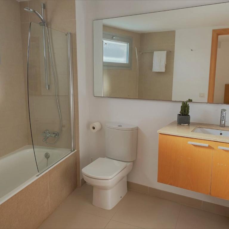 Vistas al mar con piscina - Apartamento de 2 dormitorios - 12