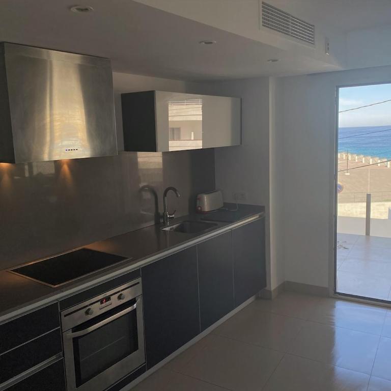 Vistas al mar con piscina - Apartamento de 2 dormitorios - 14