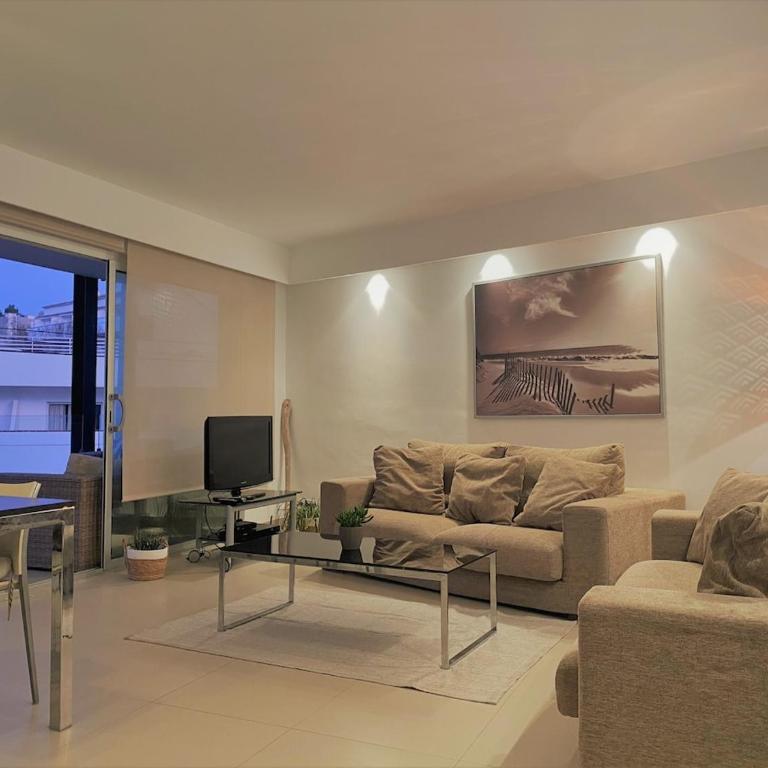 Vistas al mar con piscina - Apartamento de 2 dormitorios - 17