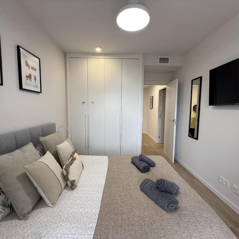 Modern and luxurious apartment in Nueva Andalucia - JARDINES DE GUADAIZA - Apartment mit 2 Schlafzimmern, einem Balkon und Meerblick - 17