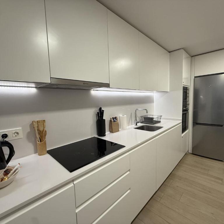 Modern and luxurious apartment in Nueva Andalucia - JARDINES DE GUADAIZA - Apartment mit 2 Schlafzimmern, einem Balkon und Meerblick - 41