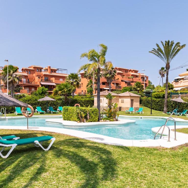 Townhouse with ocean views, BBQ, elevator, padel and pool - COSTA GALERA PARK 25 - Casa Vacacional de 3 dormitorios - 42