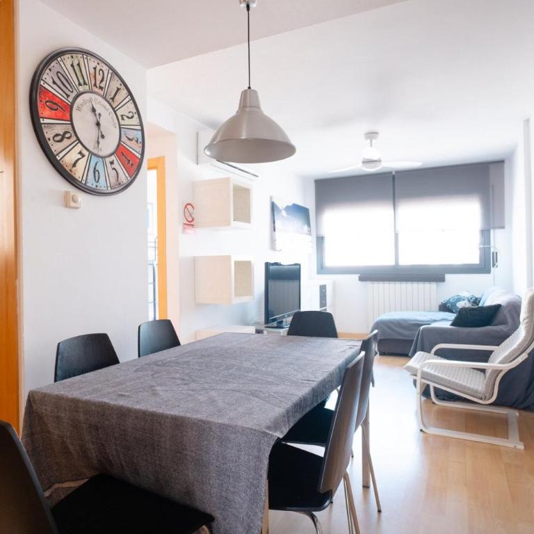 Dúplex per a 6 amb terrassa · Blanes - Apartment mit 3 Schlafzimmern - 34