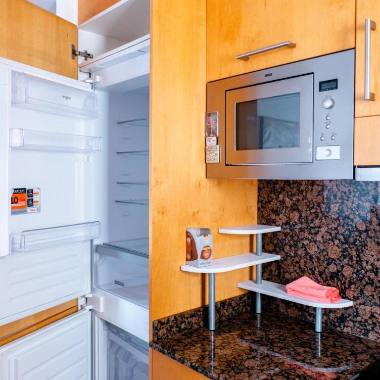 Dúplex per a 6 amb terrassa · Blanes - Apartment mit 3 Schlafzimmern - 40