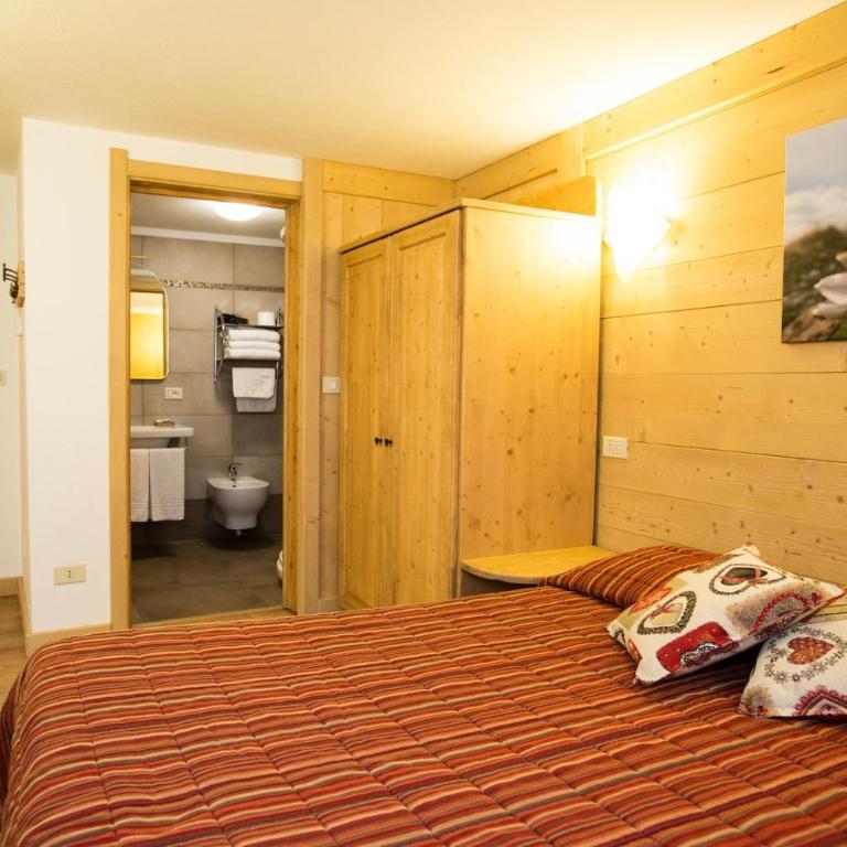 Hotel Restaurant La Barme - Camera Familiare (2 Adulti + 3 Bambini) - 12
