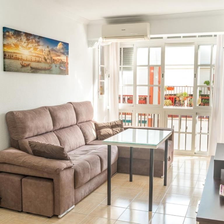 El corazón de Triana - Two-Bedroom Apartment - 1