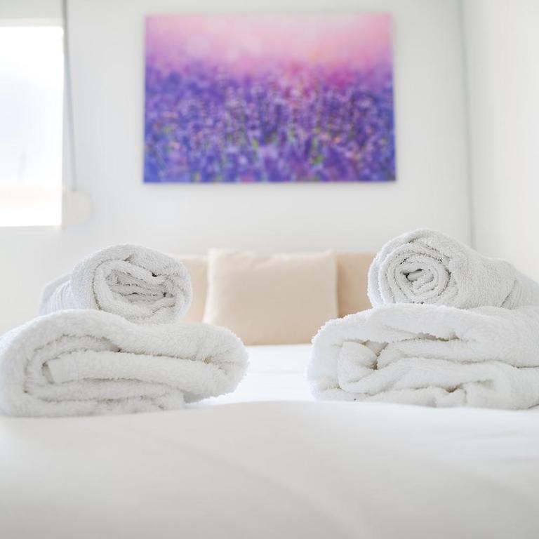 El corazón de Triana - Two-Bedroom Apartment - 2
