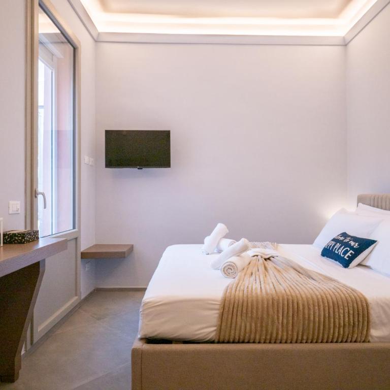 Rentwin-La Spina Suites - Deluxe Room - 1