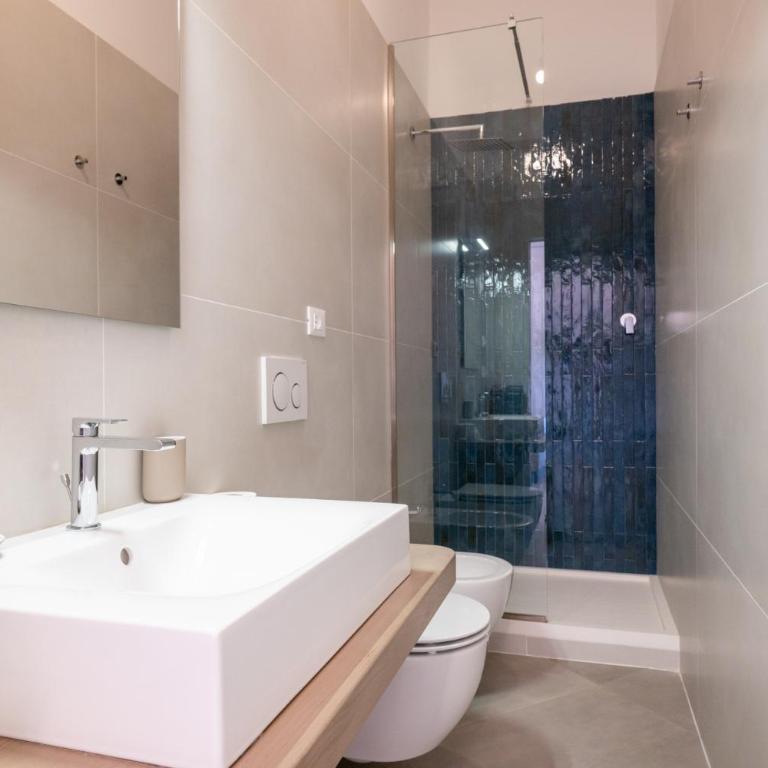 Rentwin-La Spina Suites - Deluxe Room - 11