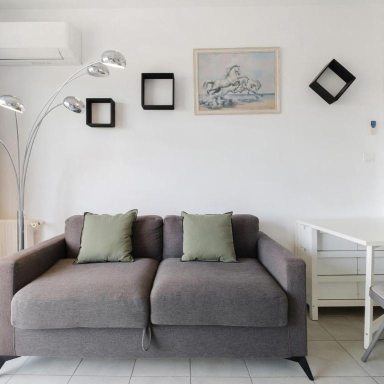 Le Kennedy Bord de Mer - Studio avec Balcon - 4