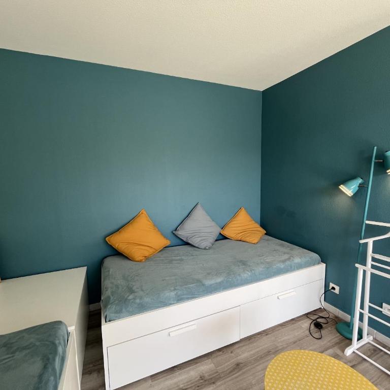 Residence Cesaree - T2 renove avec vue piscine, terrasse, clim, 4p - Appartamento con Vista Piscina - 8