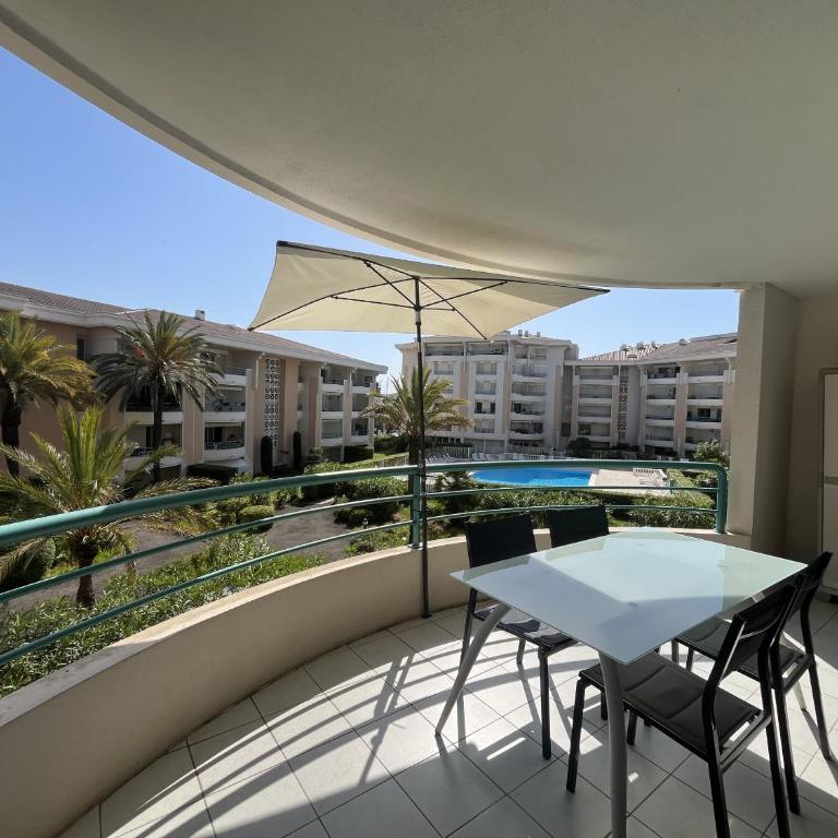 Residence Cesaree - T2 renove avec vue piscine, terrasse, clim, 4p - Appartamento con Vista Piscina - 16