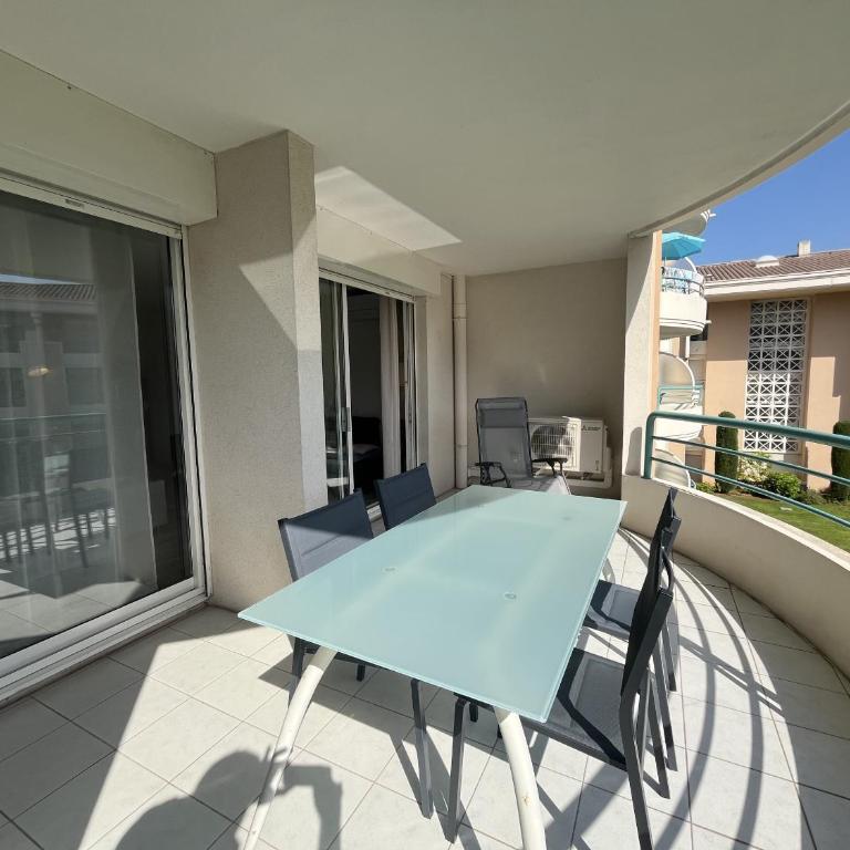 Residence Cesaree - T2 renove avec vue piscine, terrasse, clim, 4p - Appartamento con Vista Piscina - 18