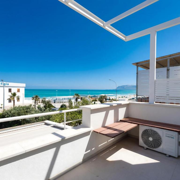 CasaSol Deluxe villa sulla Spiaggia con Piscina By Sicily Home Solutions - Villa - 35