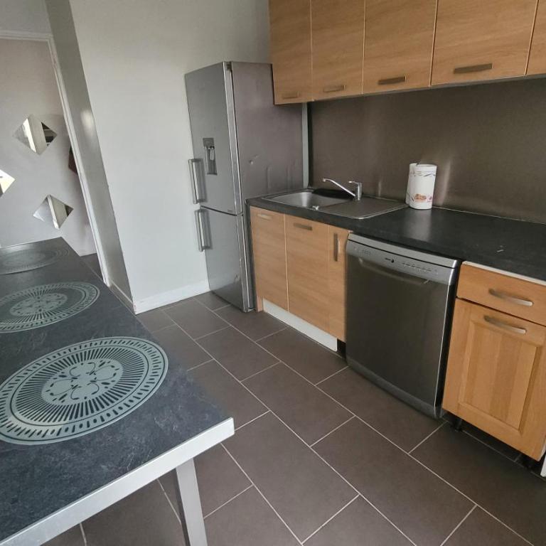 Appartement T4 proche centre - Appartement 3 Chambres - 4