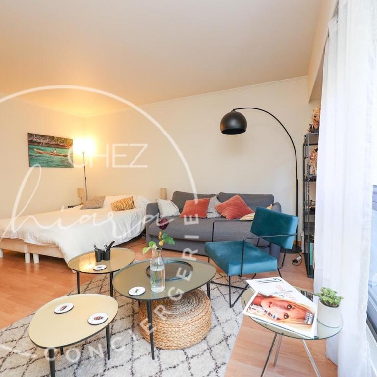 Comfortable & Bright flat Canal St Martin for 4 PP - Appartement - 12