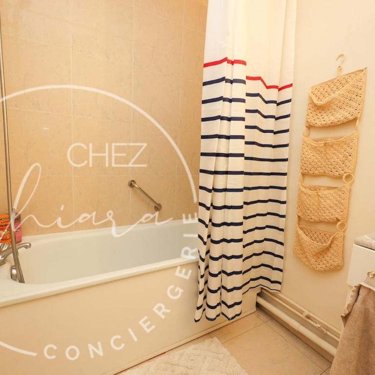 Comfortable & Bright flat Canal St Martin for 4 PP - Appartement - 21