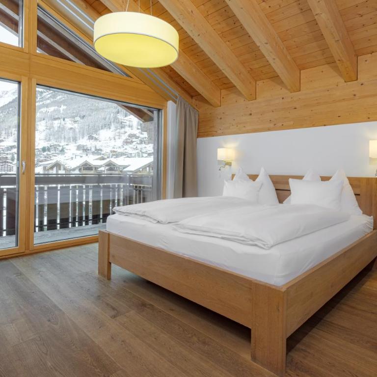 Haus Zur Matte by Zermatt Premium Apartments - Zmuttgrat - Four-Bedroom Apartment - 5