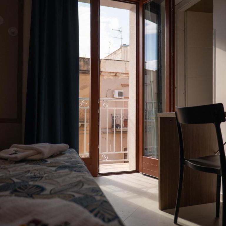 Monnalisa Rooms - Camera Tripla con Balcone - 6